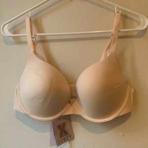 Savage Fenty - Nude/Lace Push Up Bra 36D